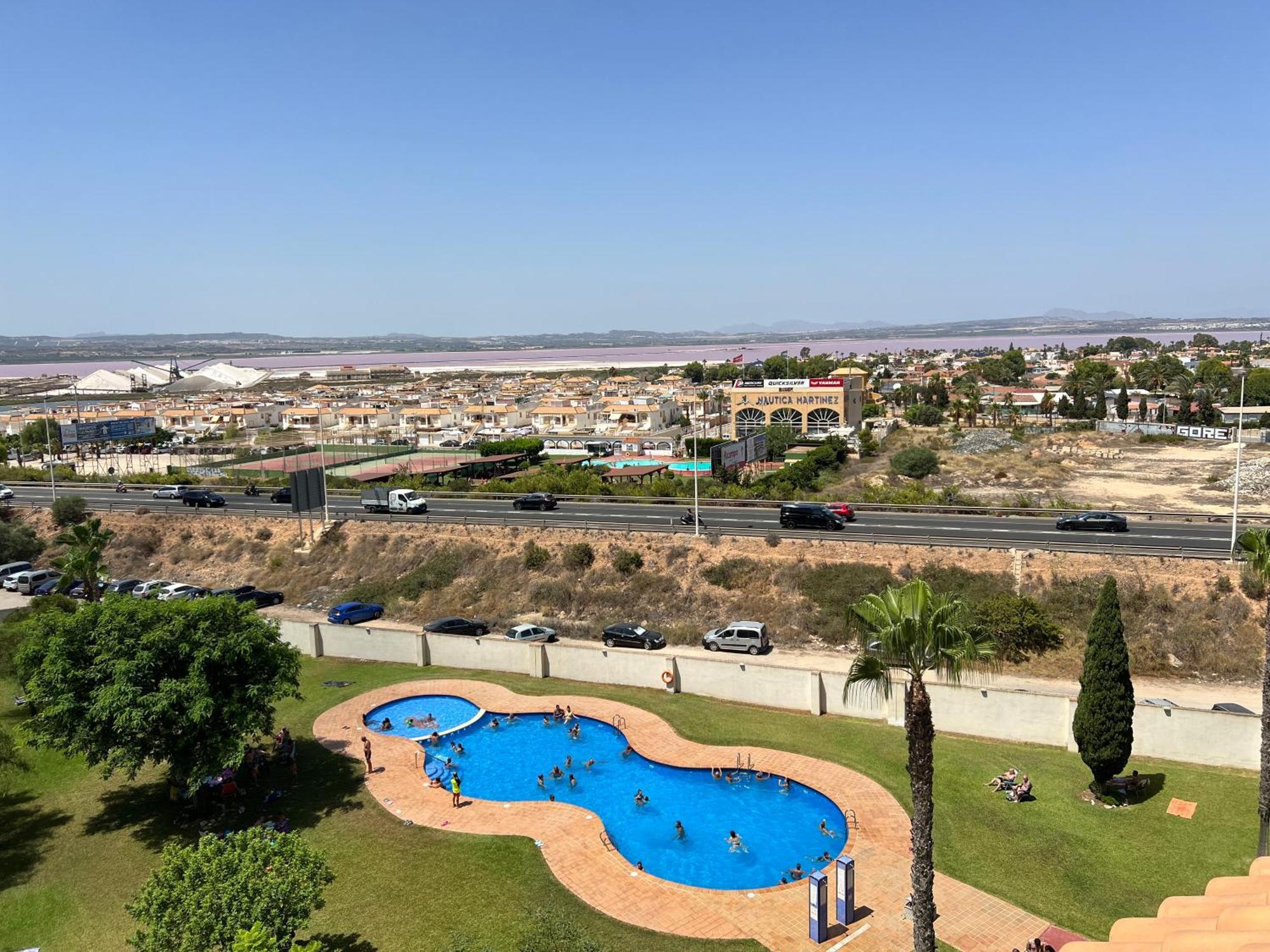 Nice And Central Apartment Torrevieja Extérieur photo