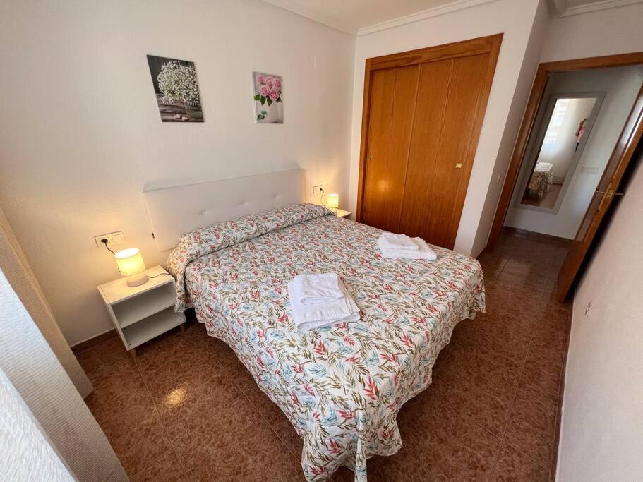 Nice And Central Apartment Torrevieja Extérieur photo