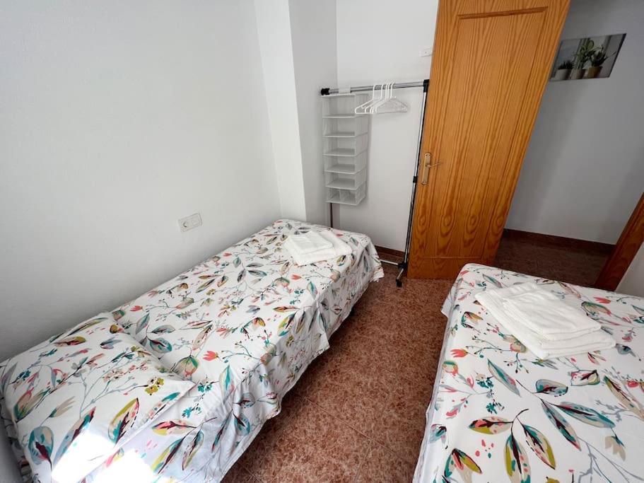 Nice And Central Apartment Torrevieja Extérieur photo